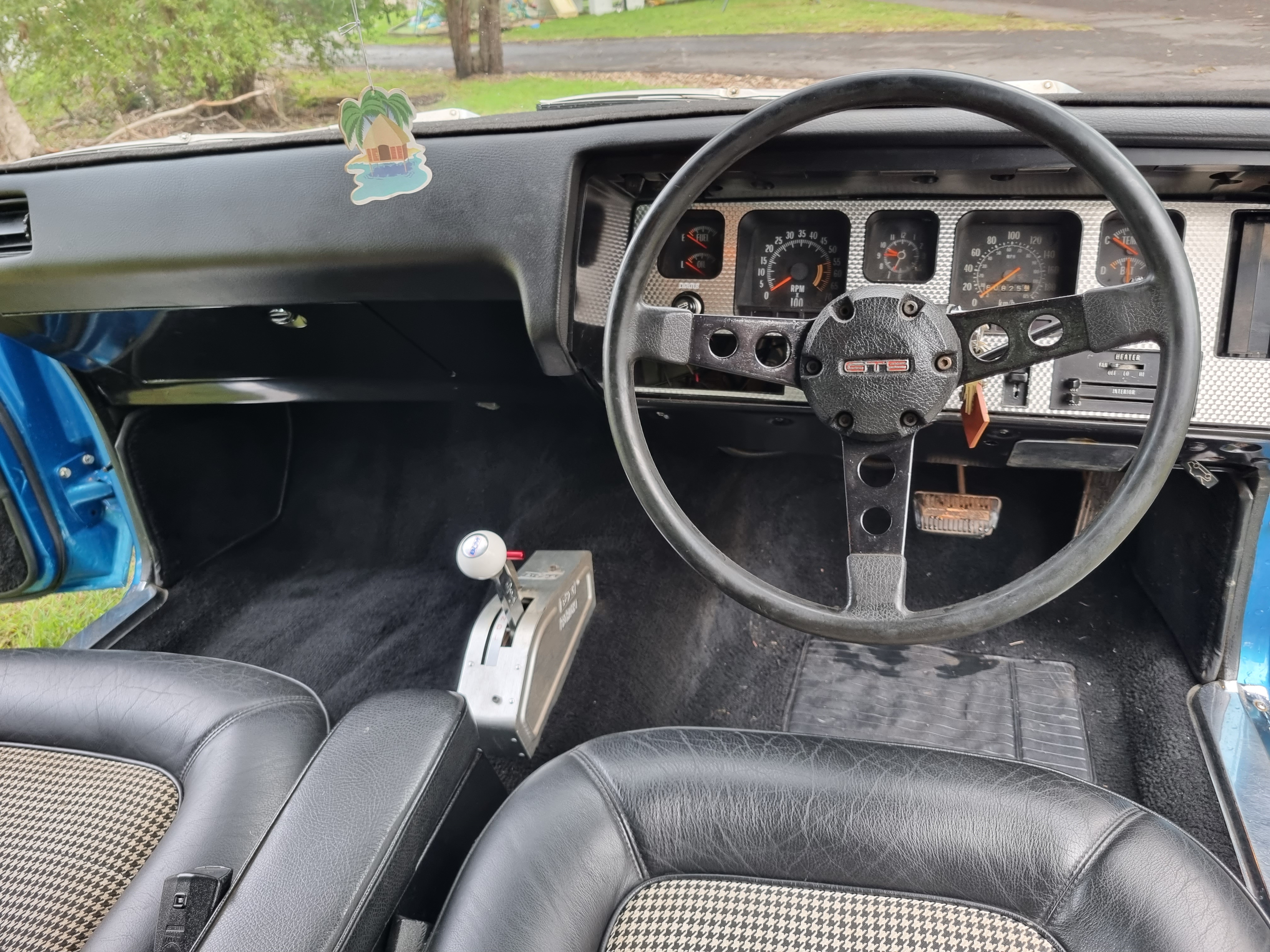 1972 HOLDEN MONARO HQ 2 SP AUTOMATIC 2D COUPE