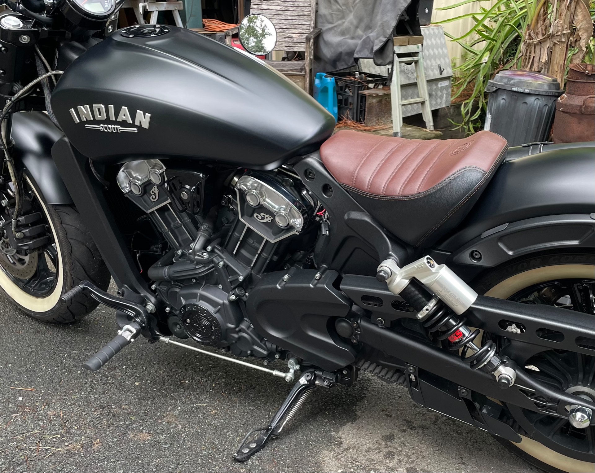 2018 INDIAN SCOUT BOBBER THUNDER BLK SMOKE CRUISER
