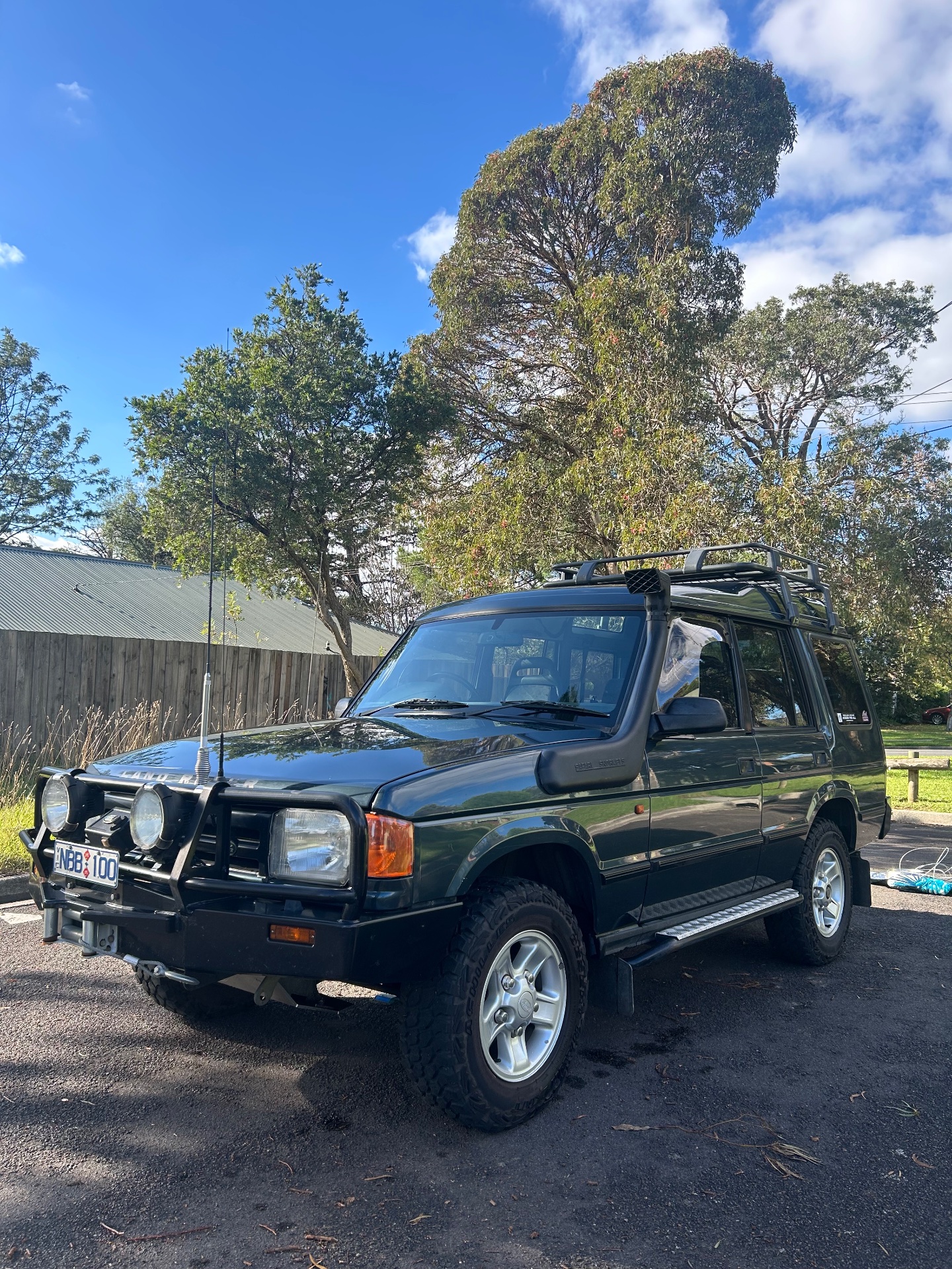 1995 LAND ROVER DISCOVERY V8i (4x4) 5 SP MANUAL 4x4 4D WAGON