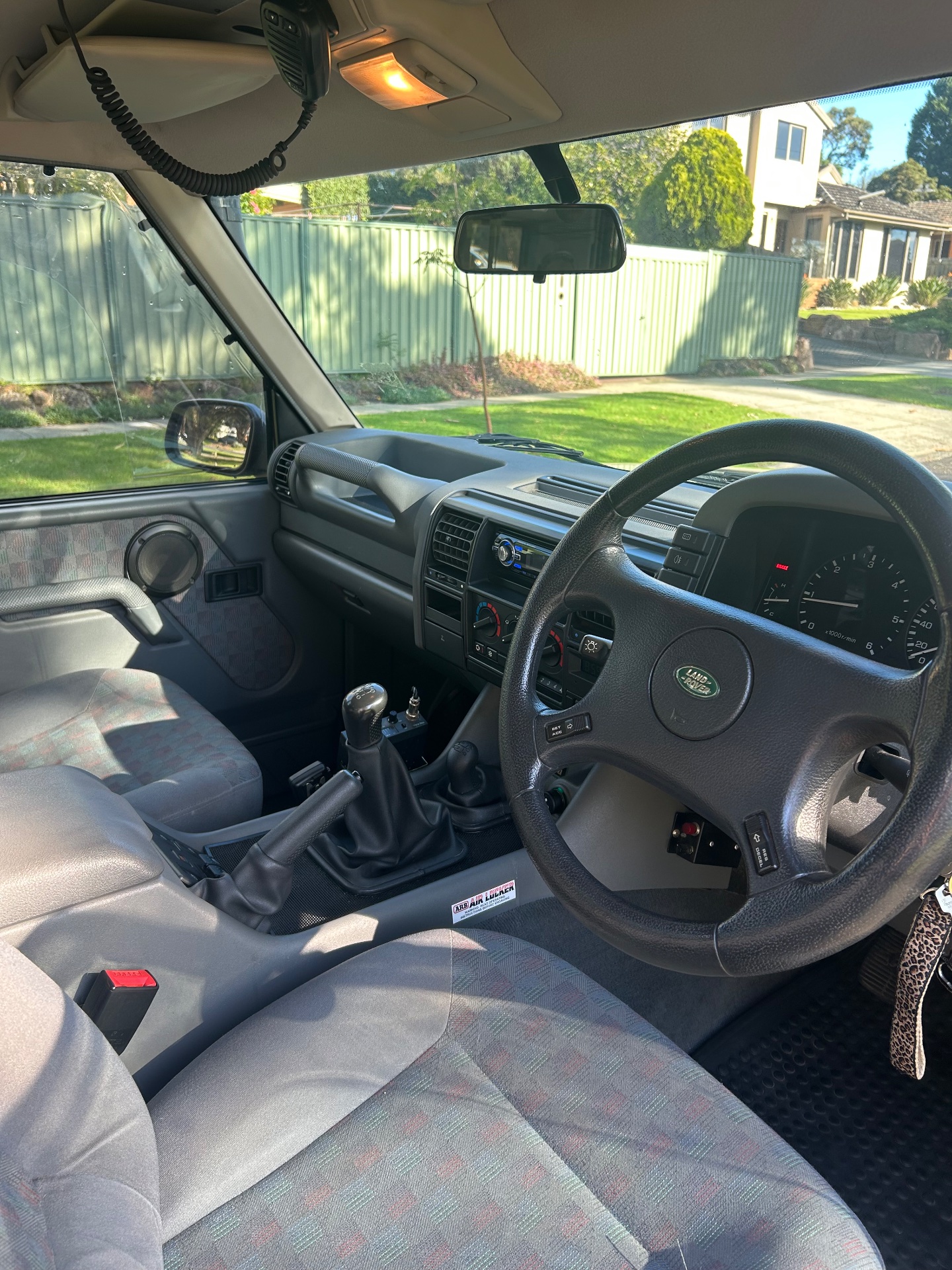 1995 LAND ROVER DISCOVERY V8i (4x4) 5 SP MANUAL 4x4 4D WAGON