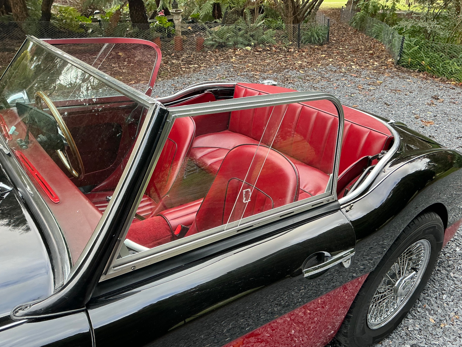 1957 AUSTIN HEALEY 4 SP MANUAL ROADSTER