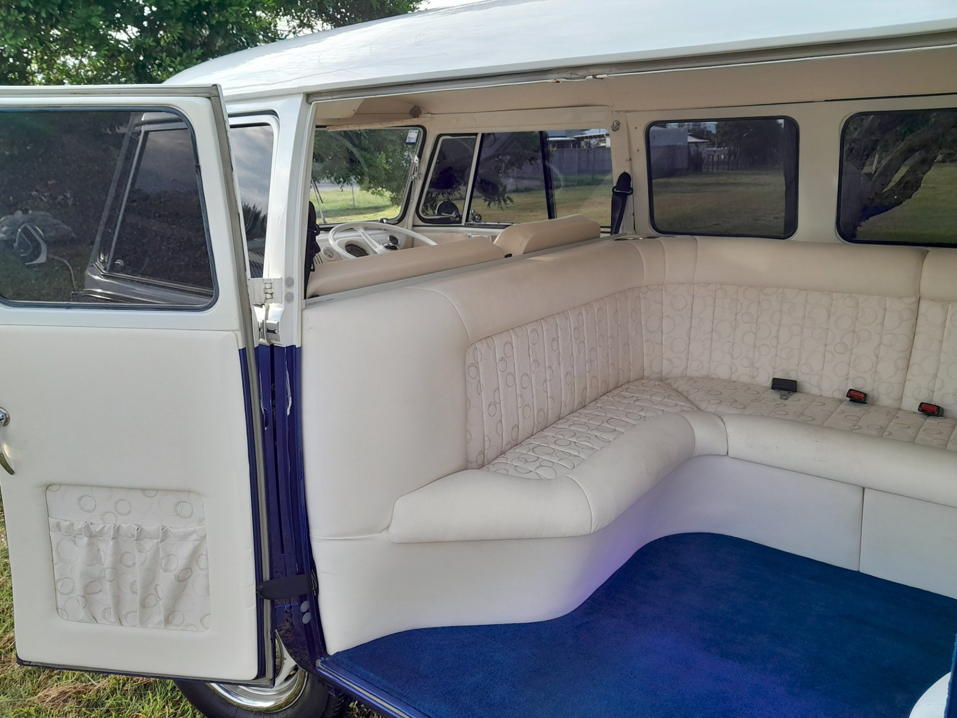 1965 VOLKSWAGEN KOMBI SPLIT-SCREEN 