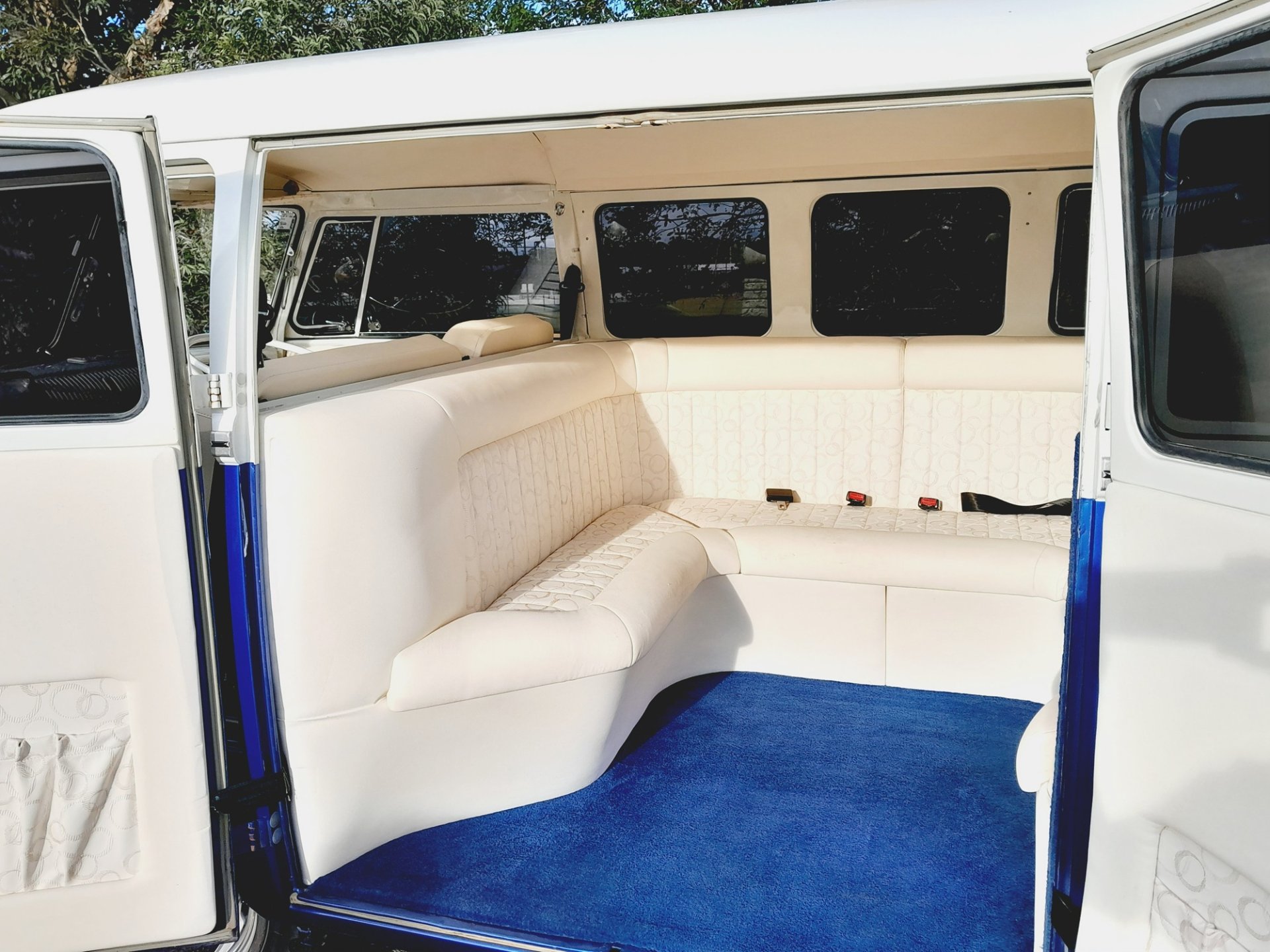 1965 VOLKSWAGEN KOMBI SPLIT-SCREEN 