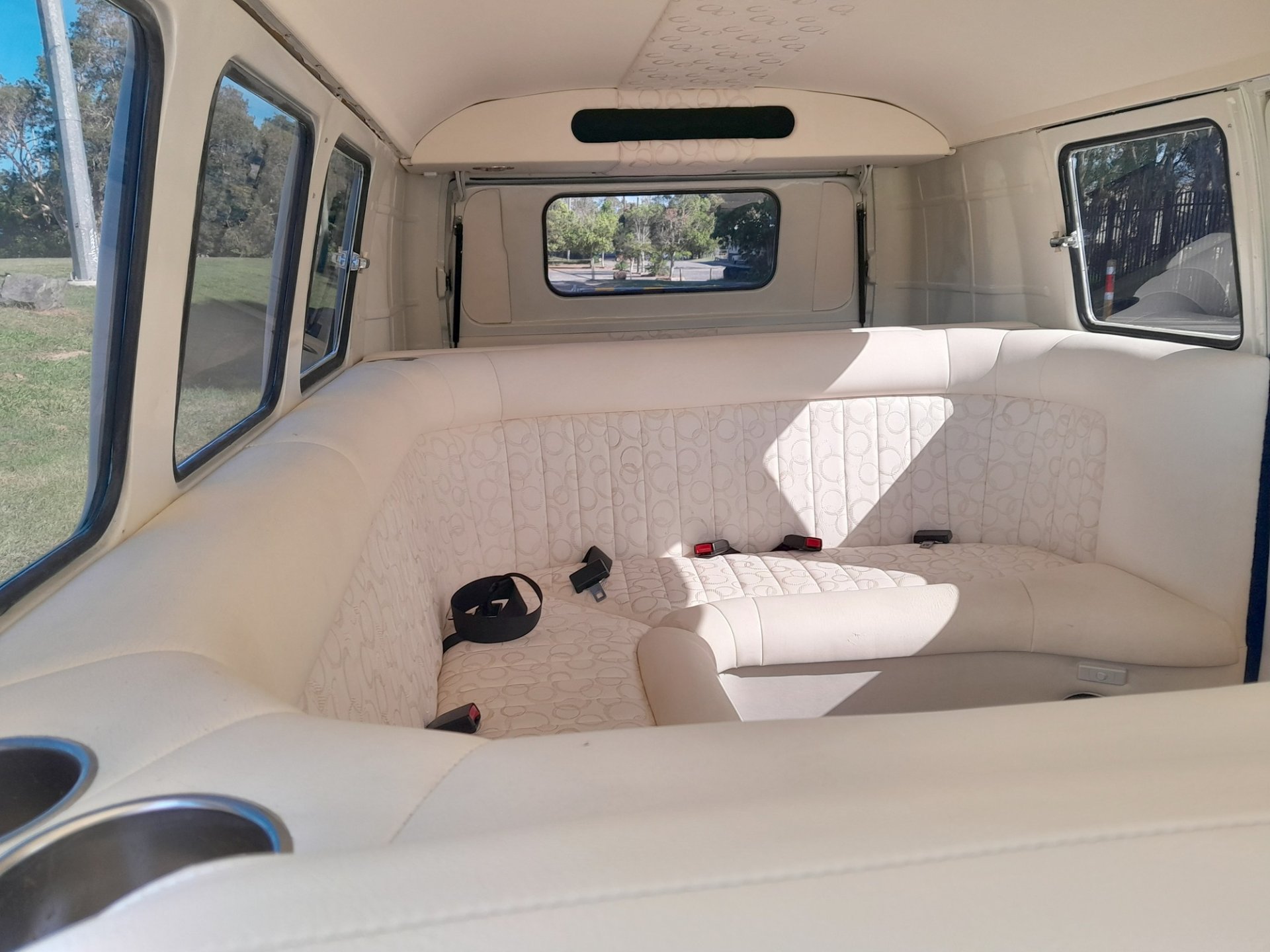 1965 VOLKSWAGEN KOMBI SPLIT-SCREEN 