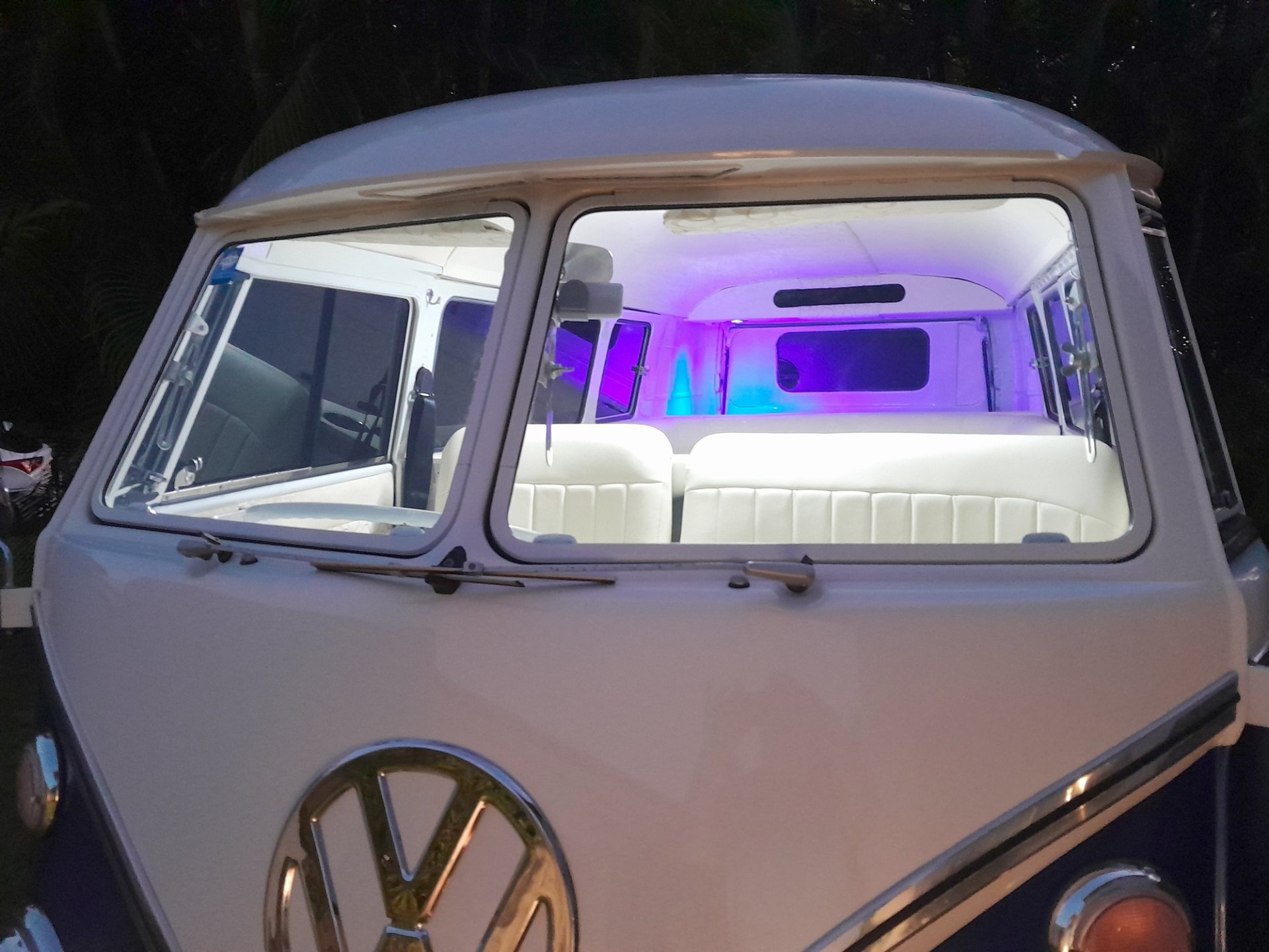 1965 VOLKSWAGEN KOMBI SPLIT-SCREEN 