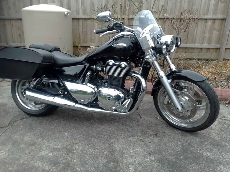 2010 TRIUMPH THUNDERBIRD 1600 CRUISER