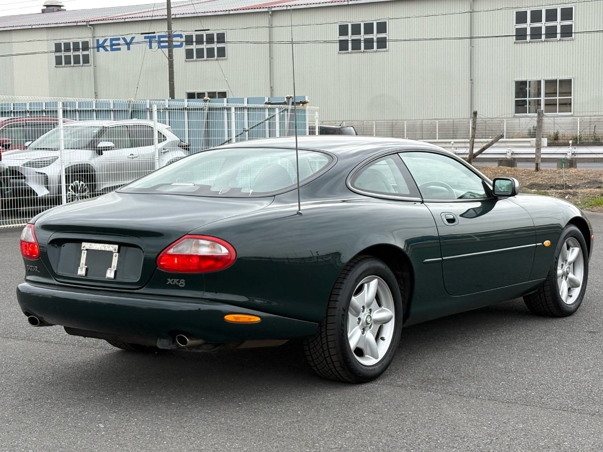 1997 JAGUAR XK8 CLASSIC 5 SP AUTOMATIC 2D COUPE