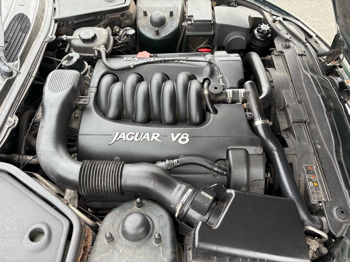 1997 JAGUAR XK8 CLASSIC 5 SP AUTOMATIC 2D COUPE