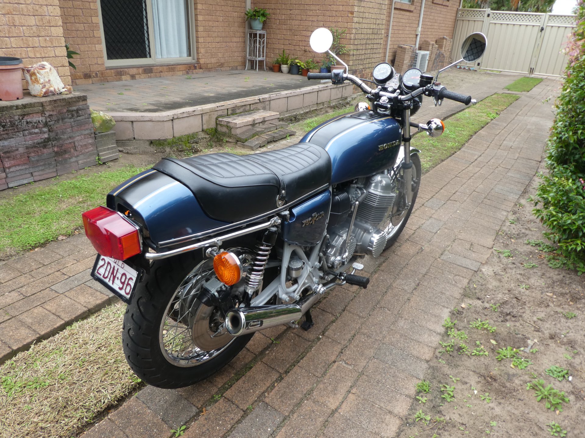 1976 HONDA CB750 F1 ROAD