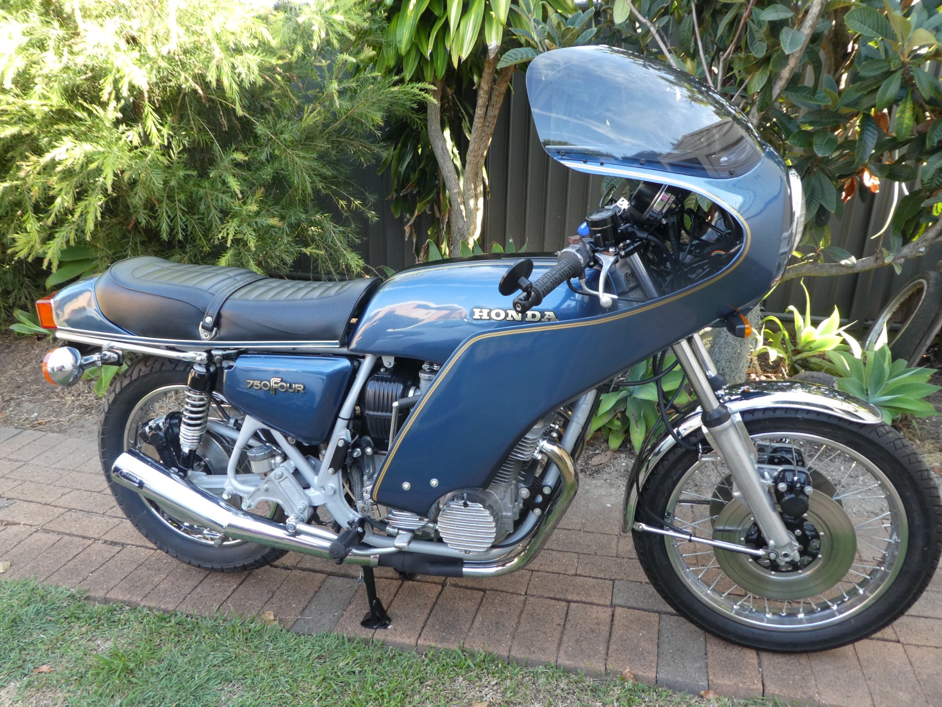 1976 HONDA CB750 F1 ROAD