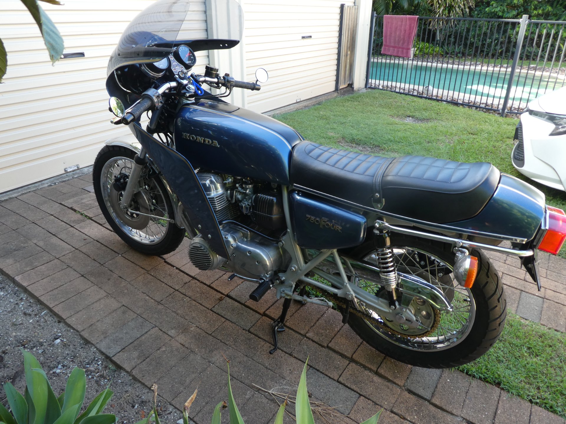1976 HONDA CB750 F1 ROAD