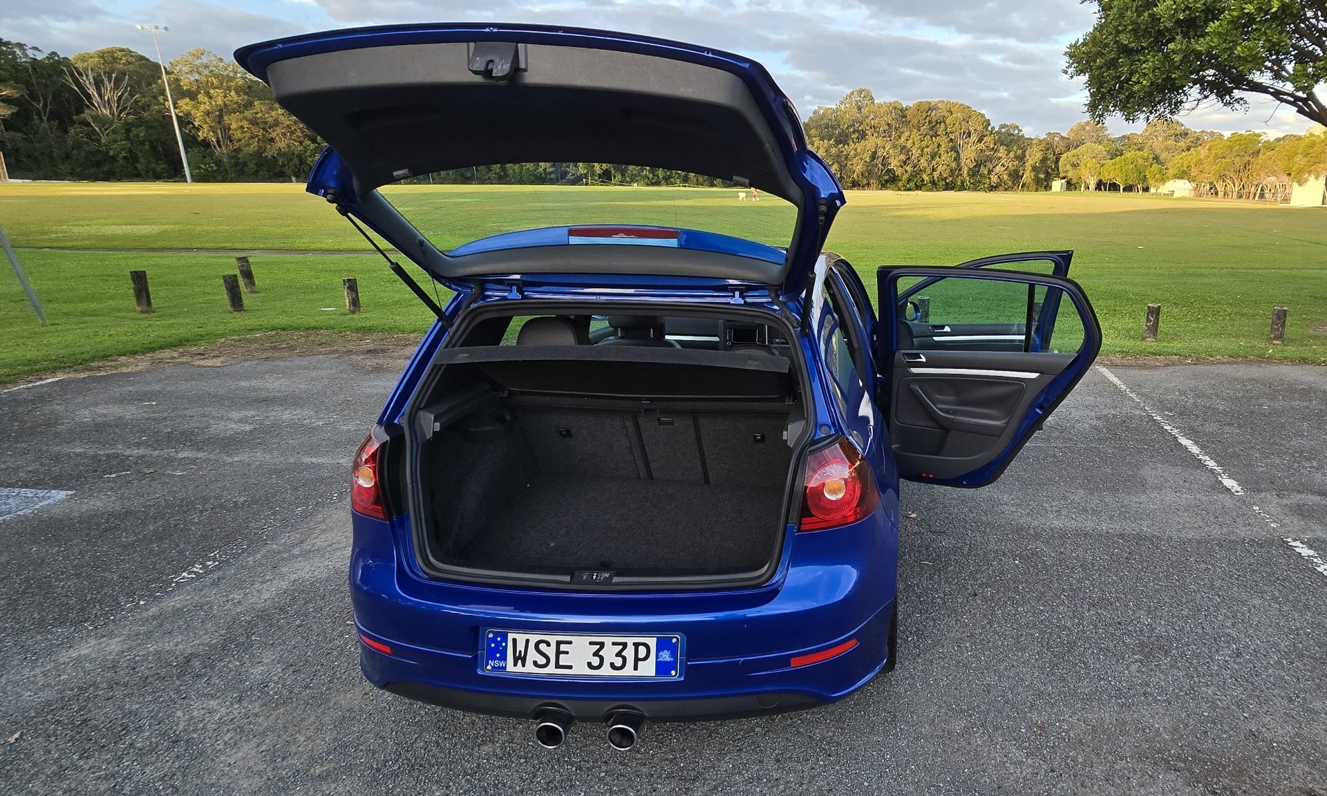 2009 VOLKSWAGEN GOLF 1K MY09 R32 6 SP AUTO DIRECT SHIFT 5D HATCHBACK