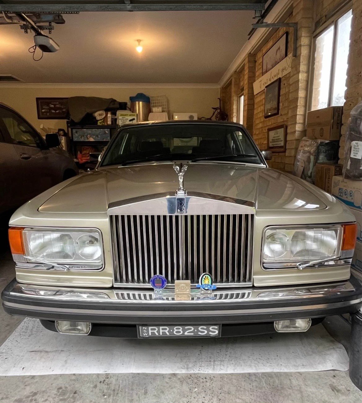 1982 ROLLS-ROYCE SILVER SPUR 3 SP AUTOMATIC 4D SEDAN