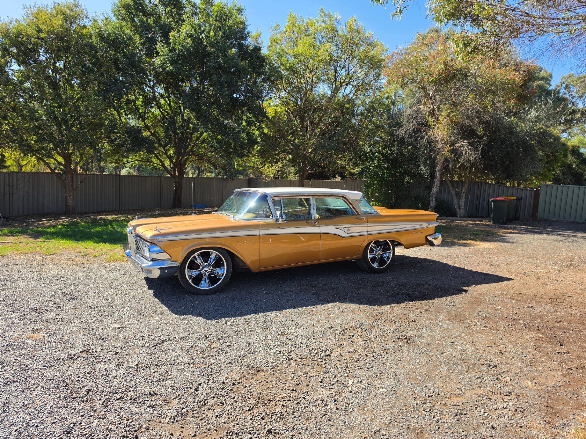 1959 EDSEL CORSAIR SEDAN