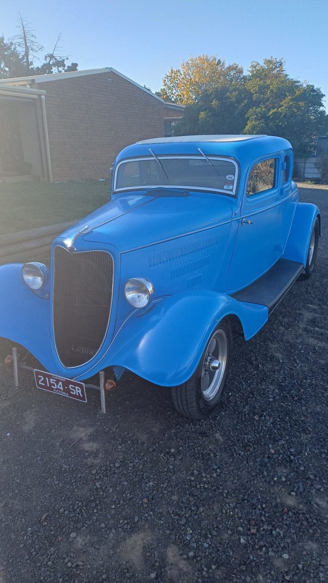 1934 FORD 5W COUPE