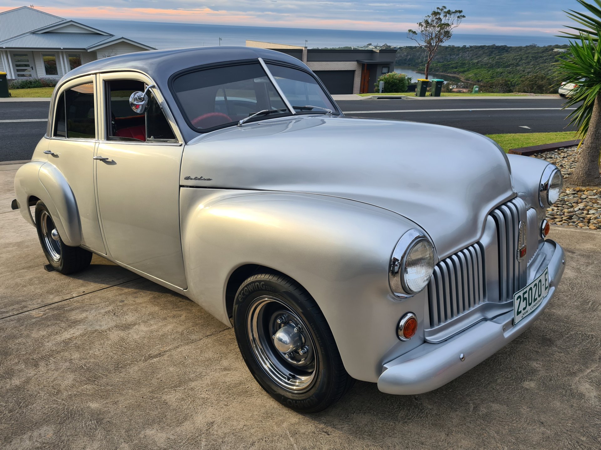 1949 HOLDEN 48-215 FX SEDAN
