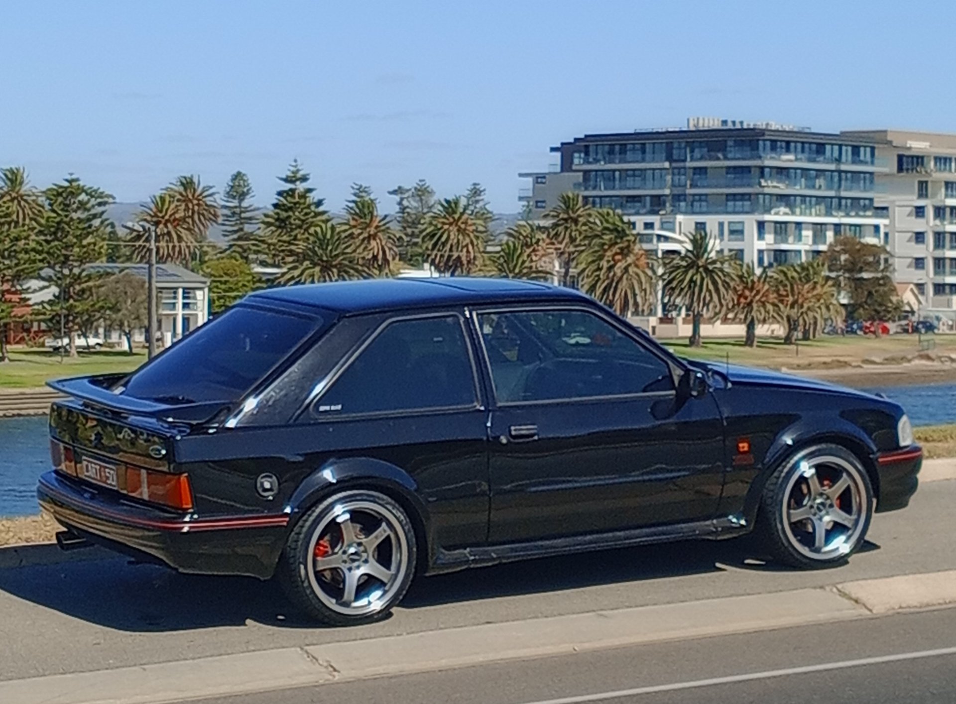 1987 FORD ESCORT XR3i 5 SP MANUAL HATCHBACK COUPE