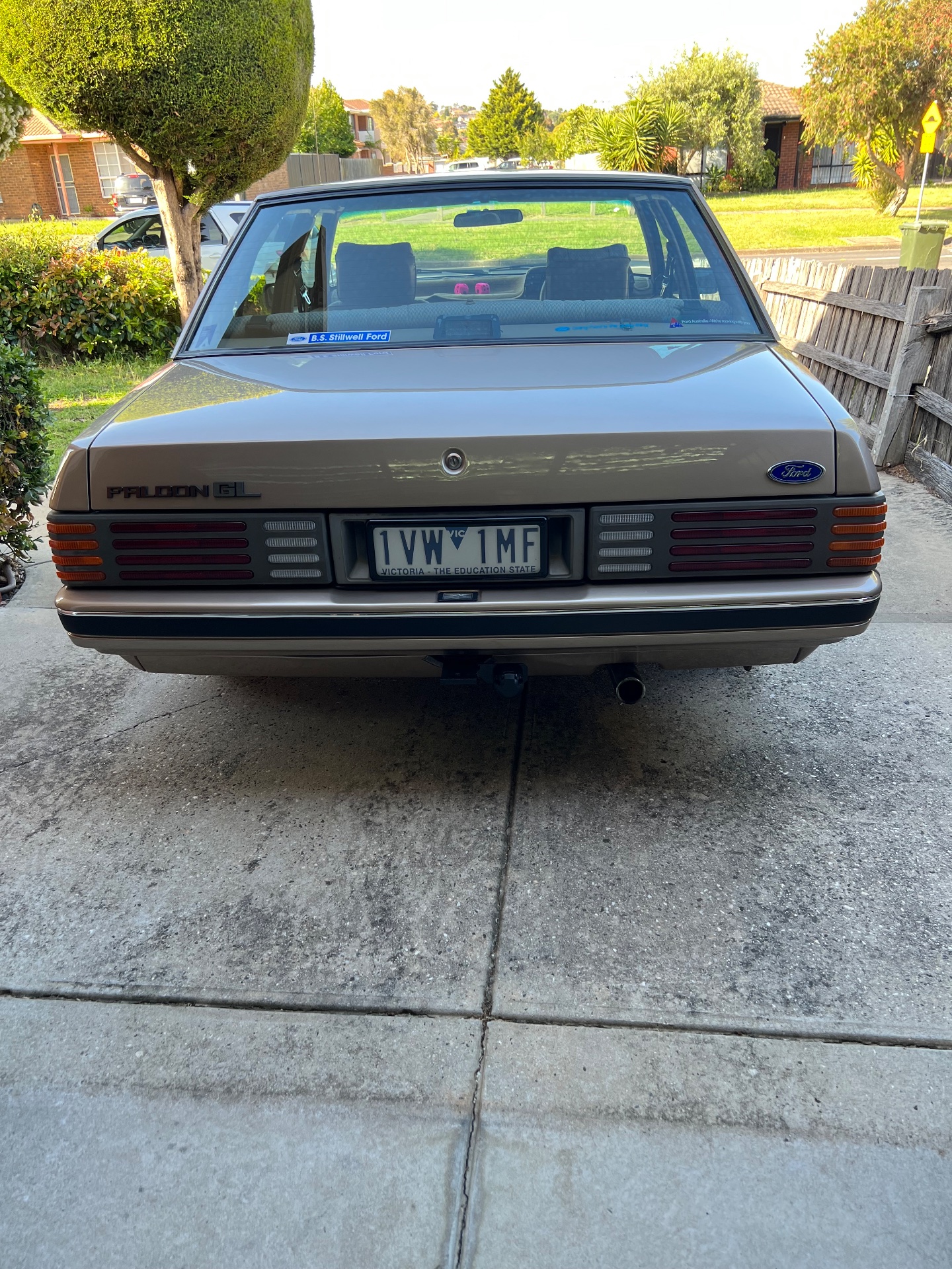 1987 FORD FALCON XF GL 3 SP AUTOMATIC 4D SEDAN