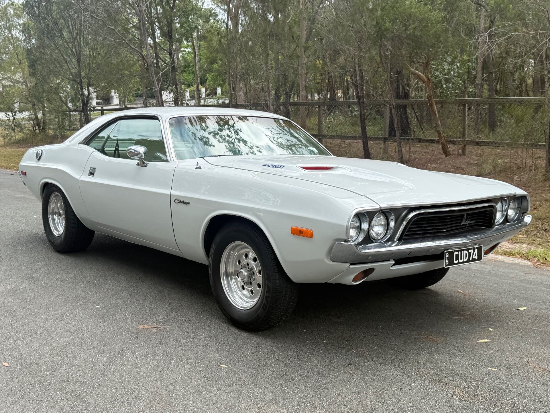 1972 DODGE CHALLENGER COUPE