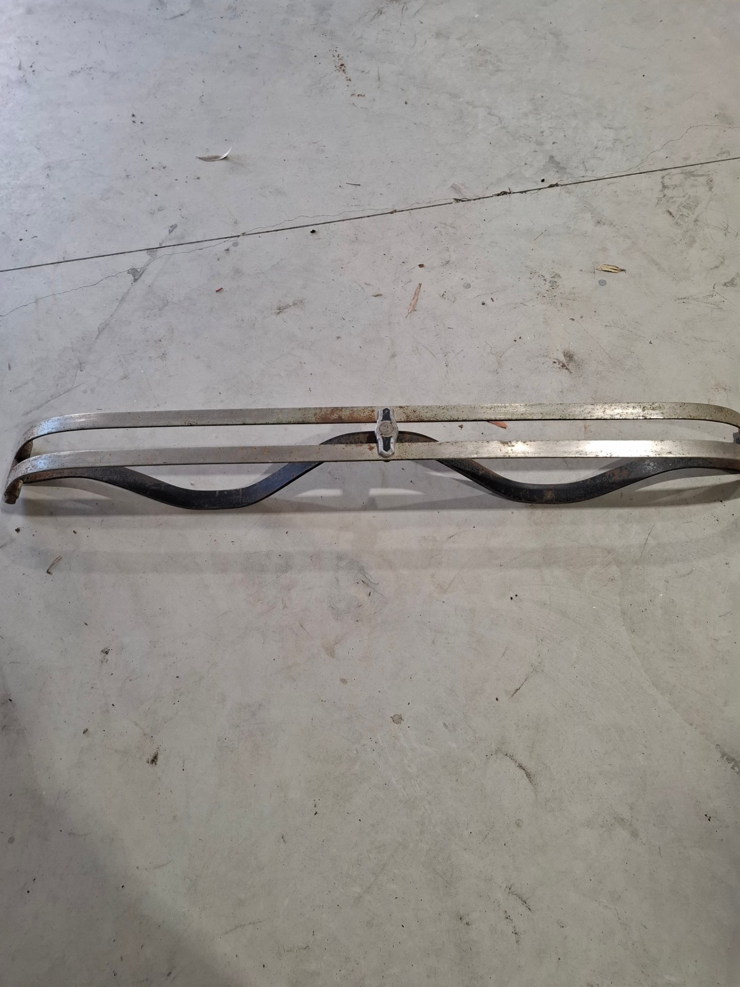 REO FLYING CLOUD 1925 -1929 FRONT BUMPER