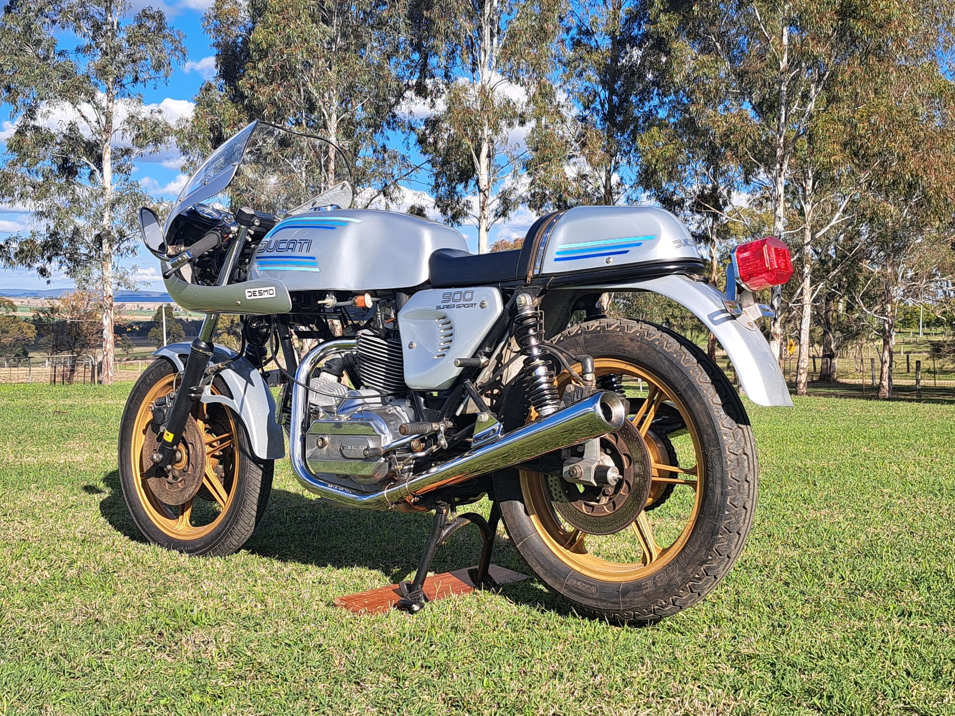 1982 DUCATI 900SS SPORTS