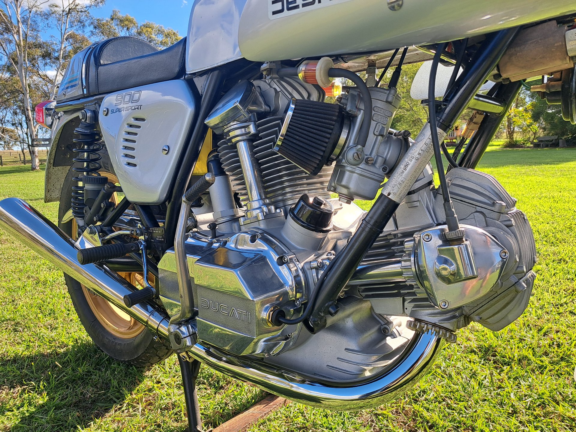 1982 DUCATI 900SS SPORTS