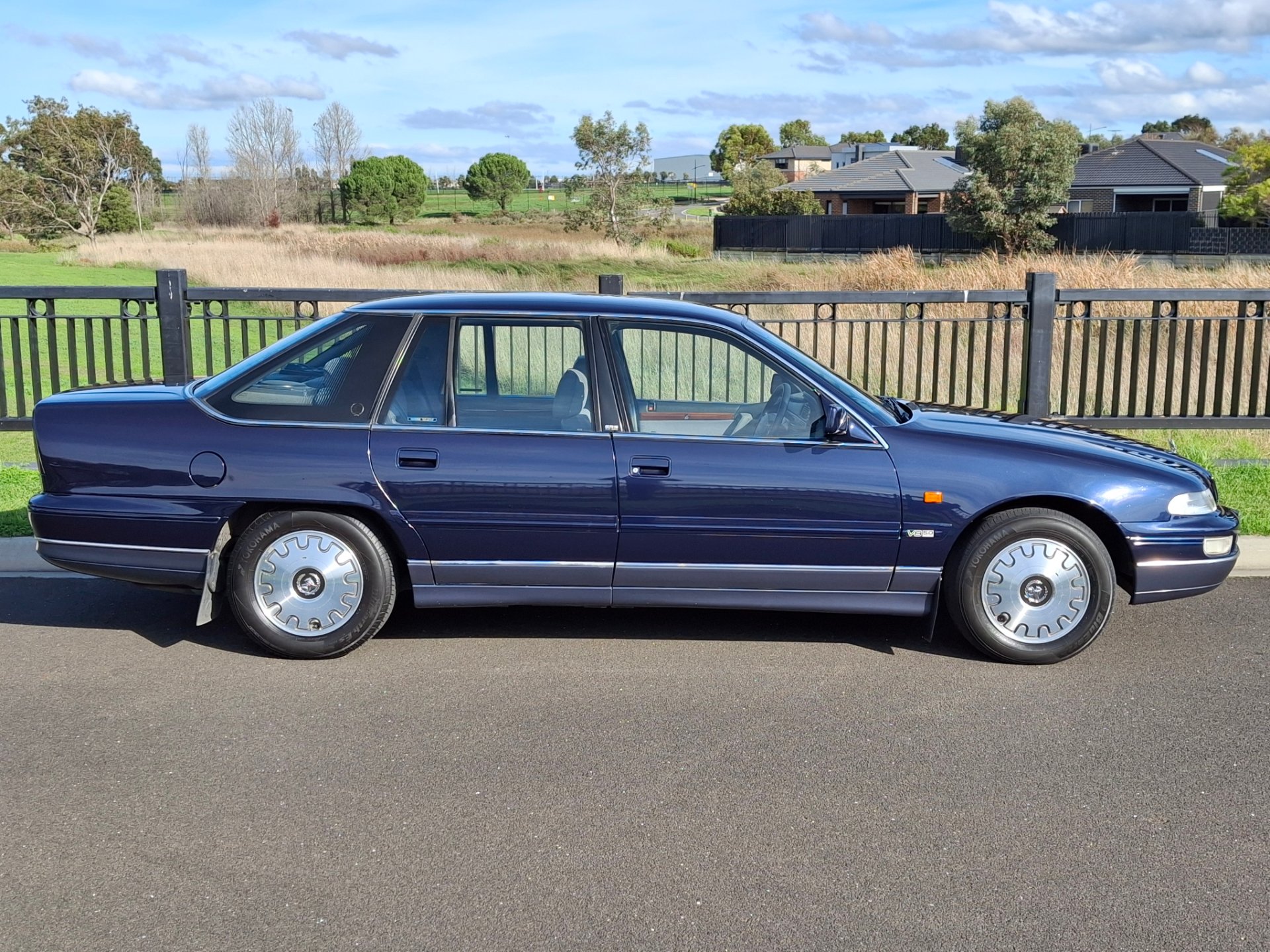 1995 HOLDEN CAPRICE VS 4 SP AUTOMATIC 4D SEDAN