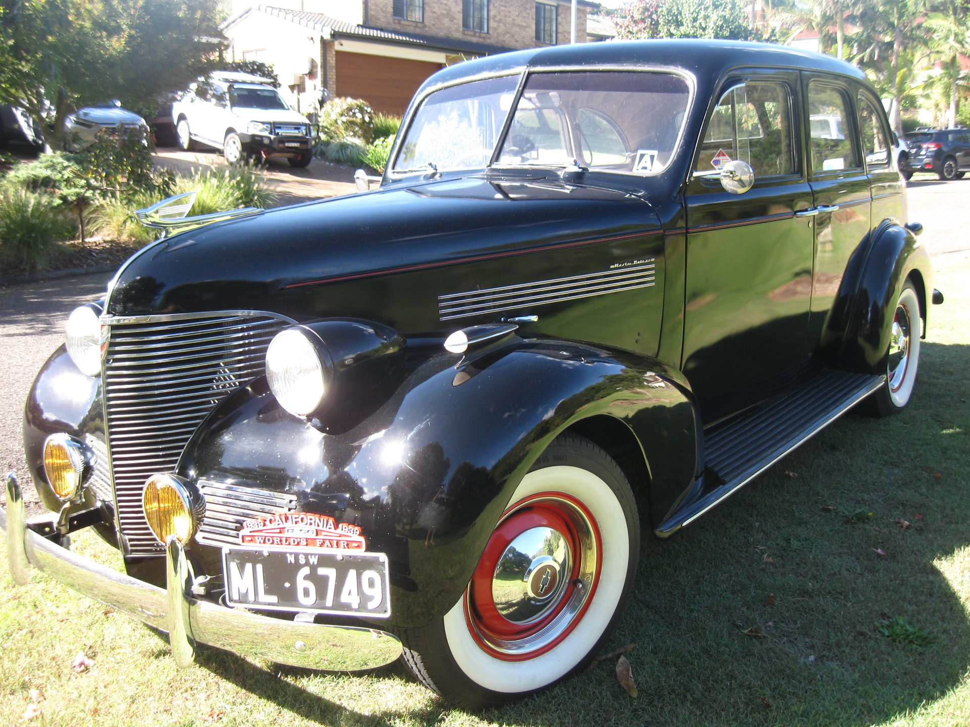 1939 CHEVROLET MASTER DELUXE MANUAL 4D SEDAN