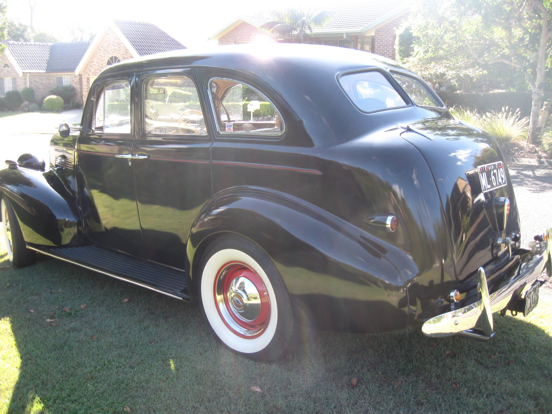 1939 CHEVROLET MASTER DELUXE MANUAL 4D SEDAN