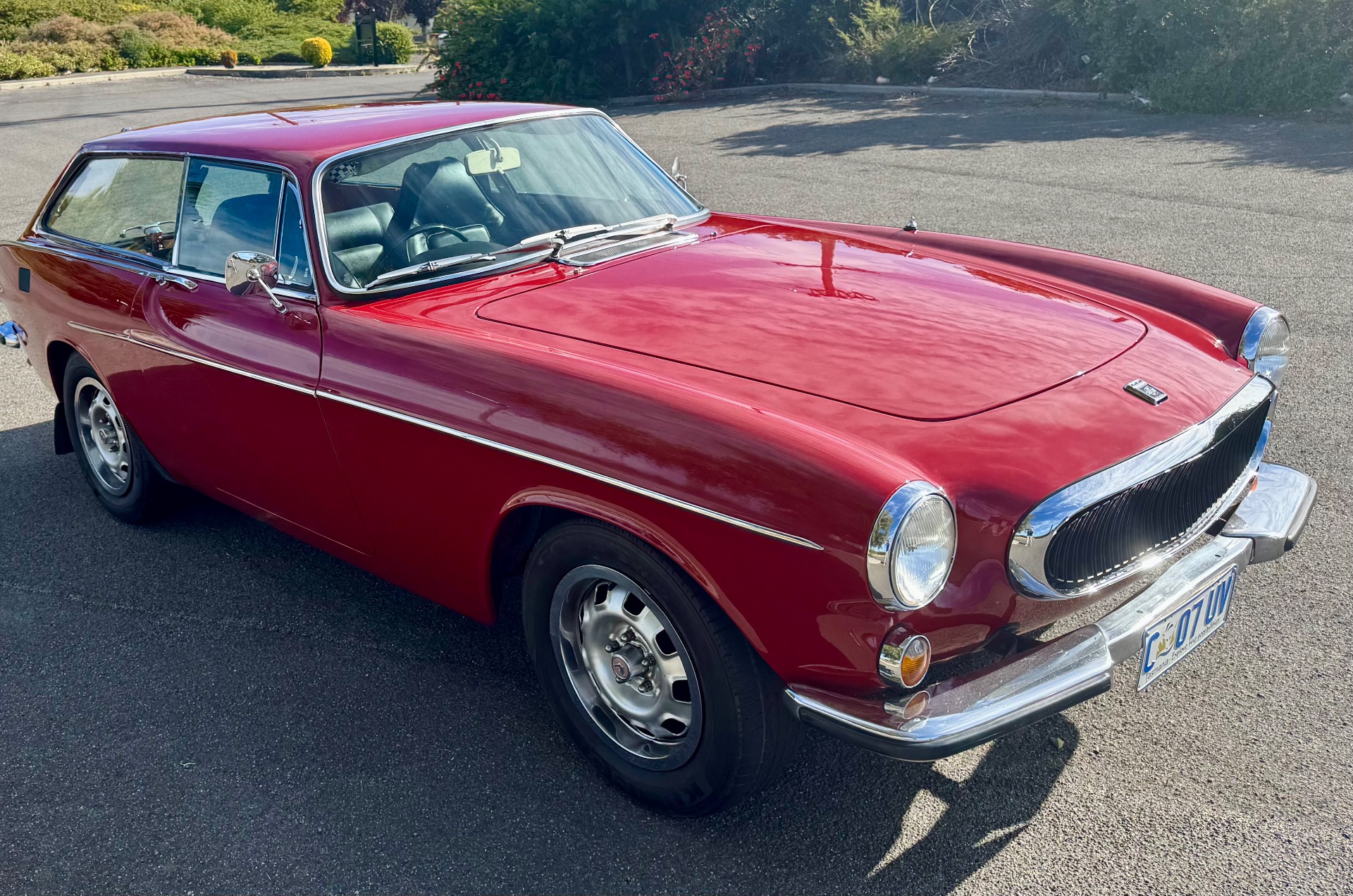 1972 VOLVO P 1800 ES 4 SP MANUAL 2D COUPE 