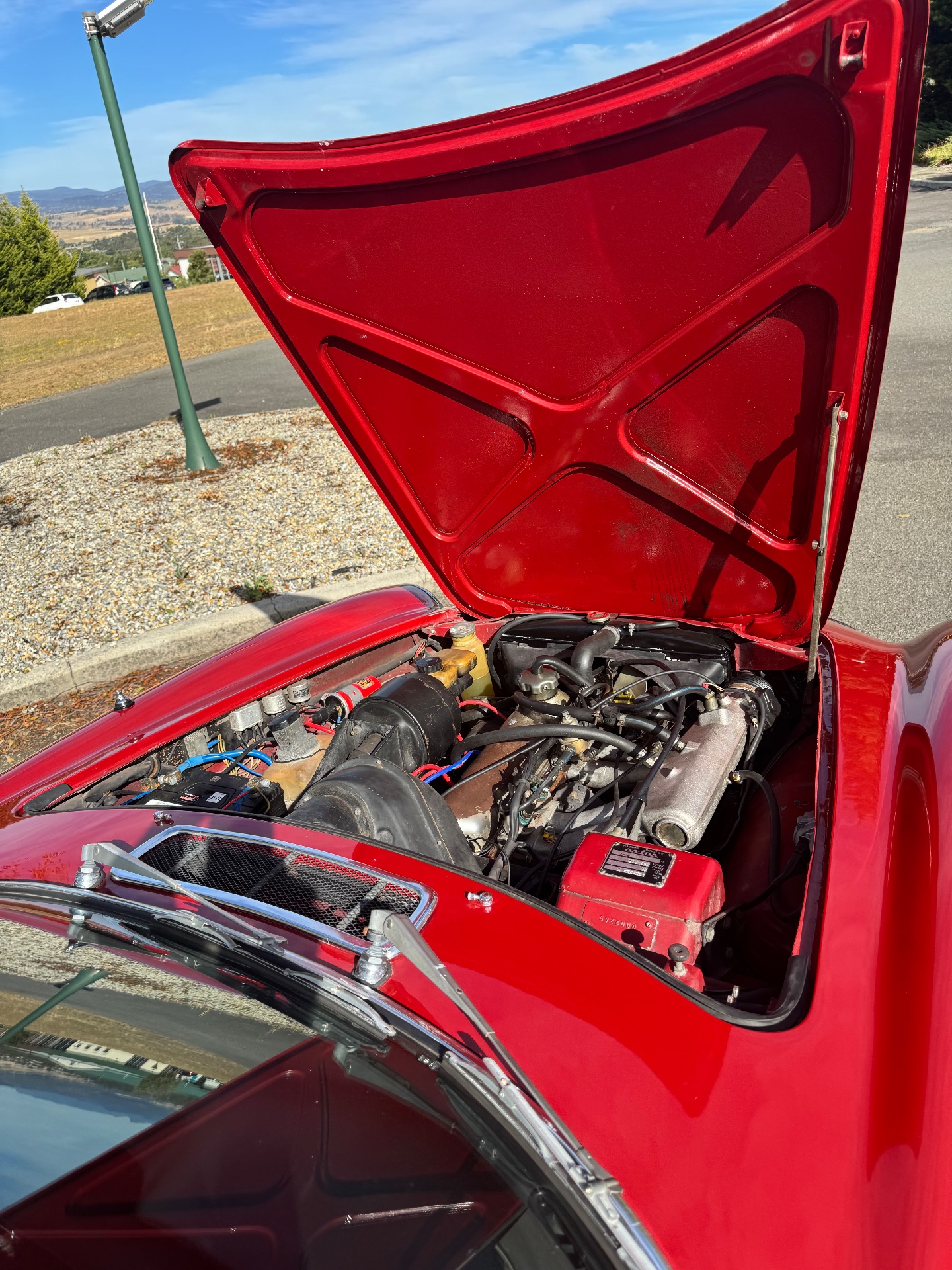 1972 VOLVO P 1800 ES 4 SP MANUAL 2D COUPE 