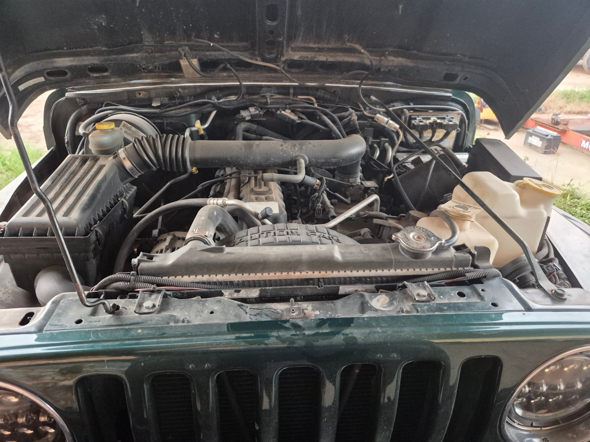 2000 JEEP WRANGLER TJ SPORT (4x4) 3 SP AUTOMATIC 4X4 2D SOFTTOP