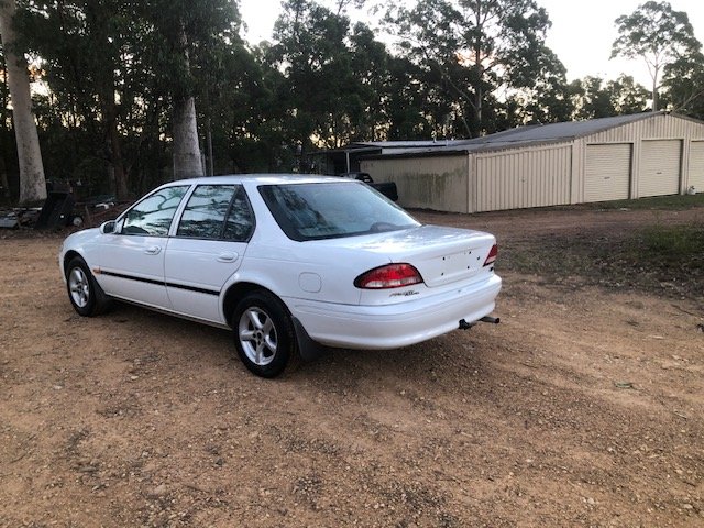 1995 FORD FALCON EF FUTURA 4 SP AUTOMATIC 4D SEDAN