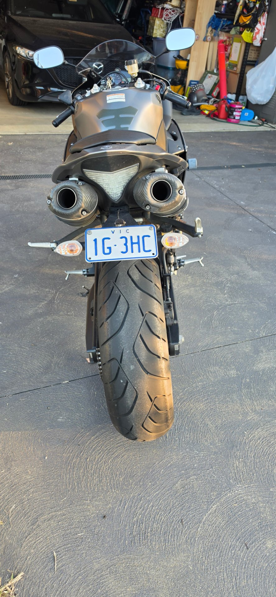 2011 YAMAHA YZF-R1 SPORTS