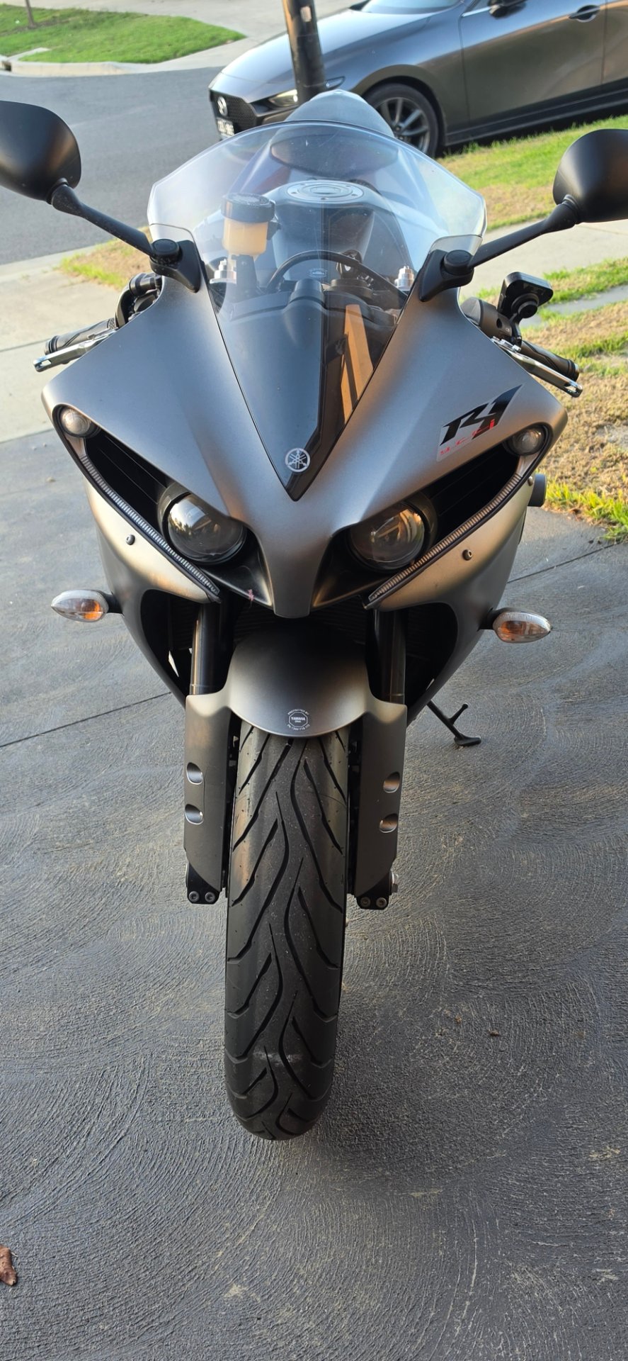 2011 YAMAHA YZF-R1 SPORTS 