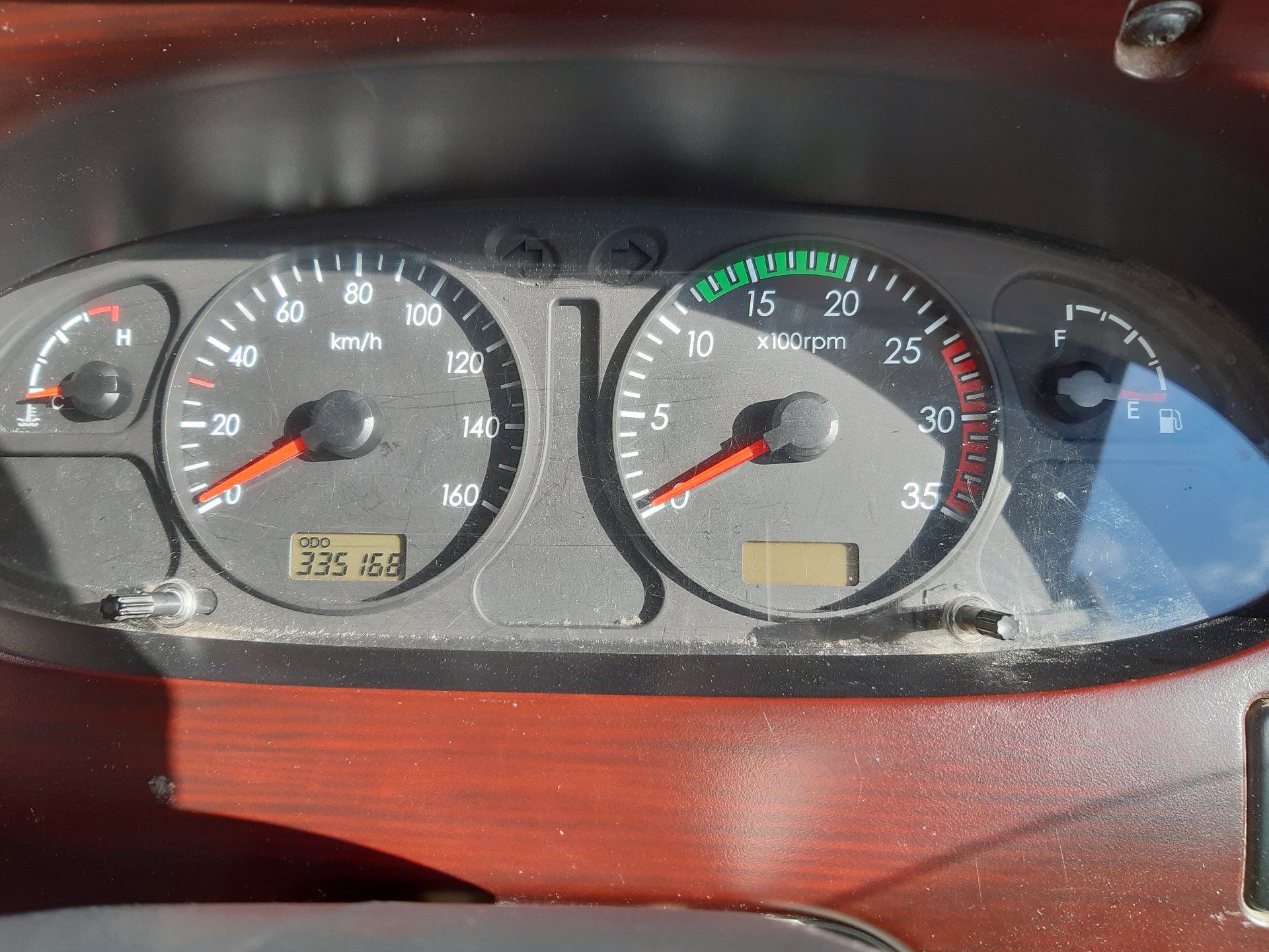 2010 HYUNDAI HD75 HD MWB 6 SP MANUAL REFRIGERATED TRUCK