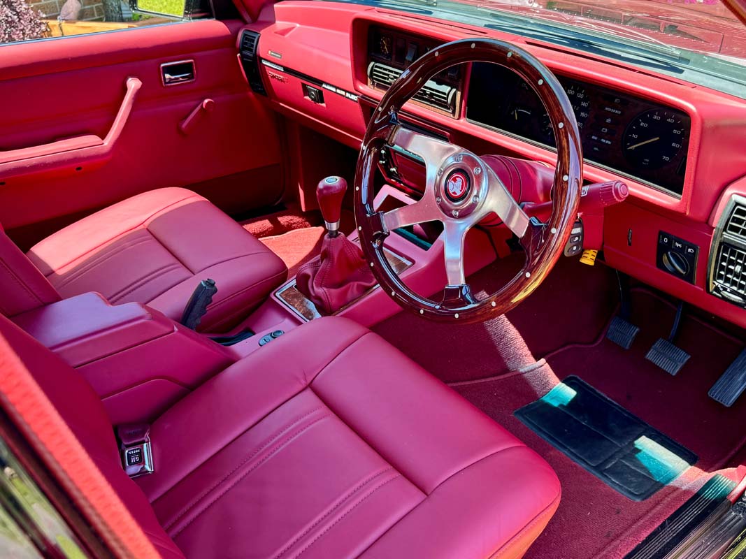 1982 HOLDEN COMMODORE VH SL/E 5 SP MANUAL 4D SEDAN
