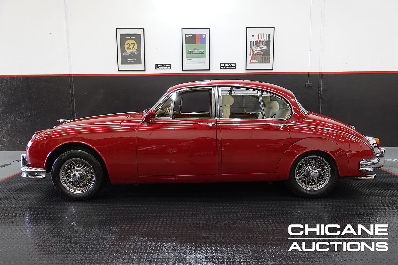 1965 JAGUAR MKII 3.8 5 SP MANUAL 4D SEDAN