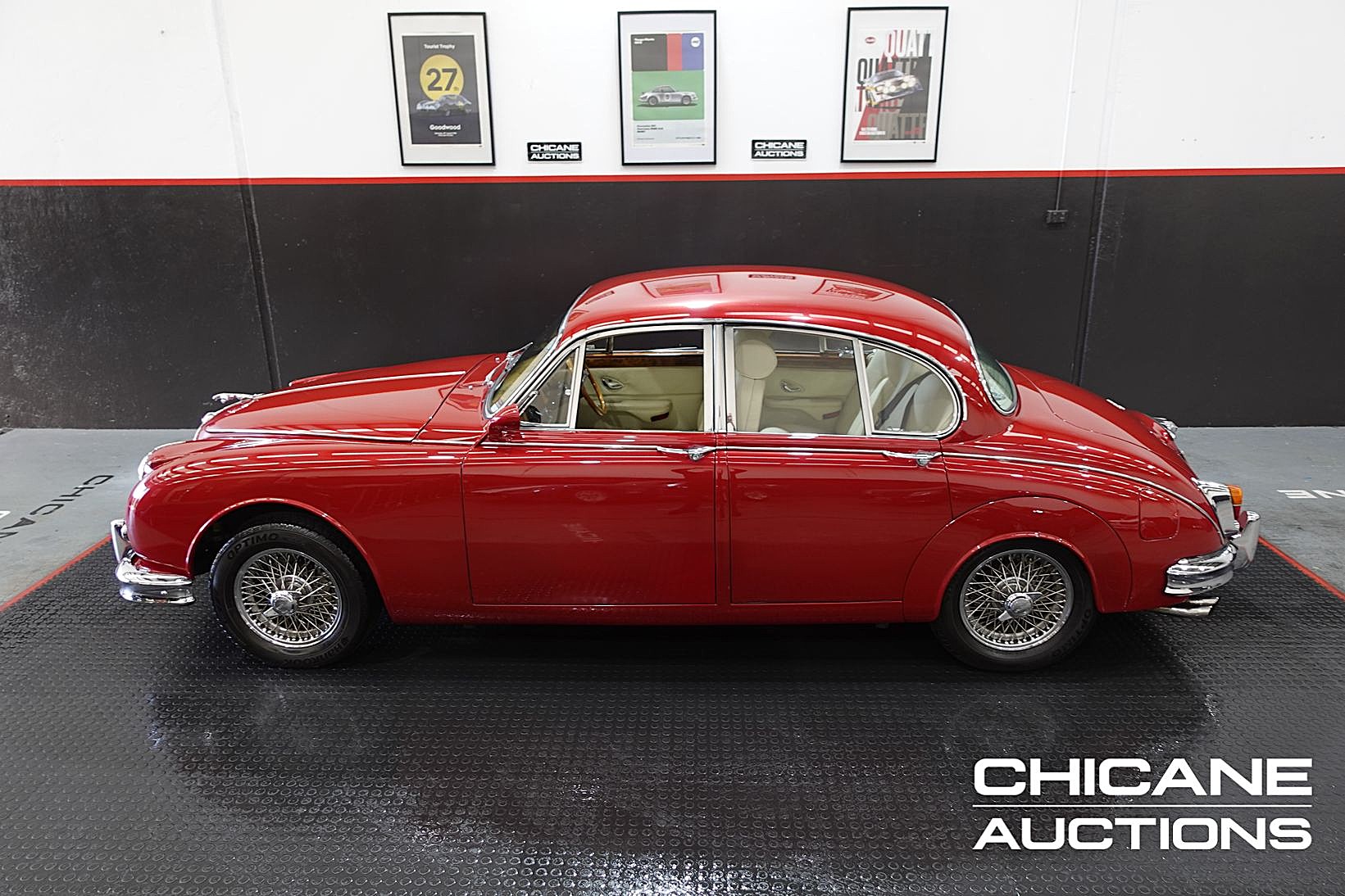 1965 JAGUAR MKII 3.8 5 SP MANUAL 4D SEDAN