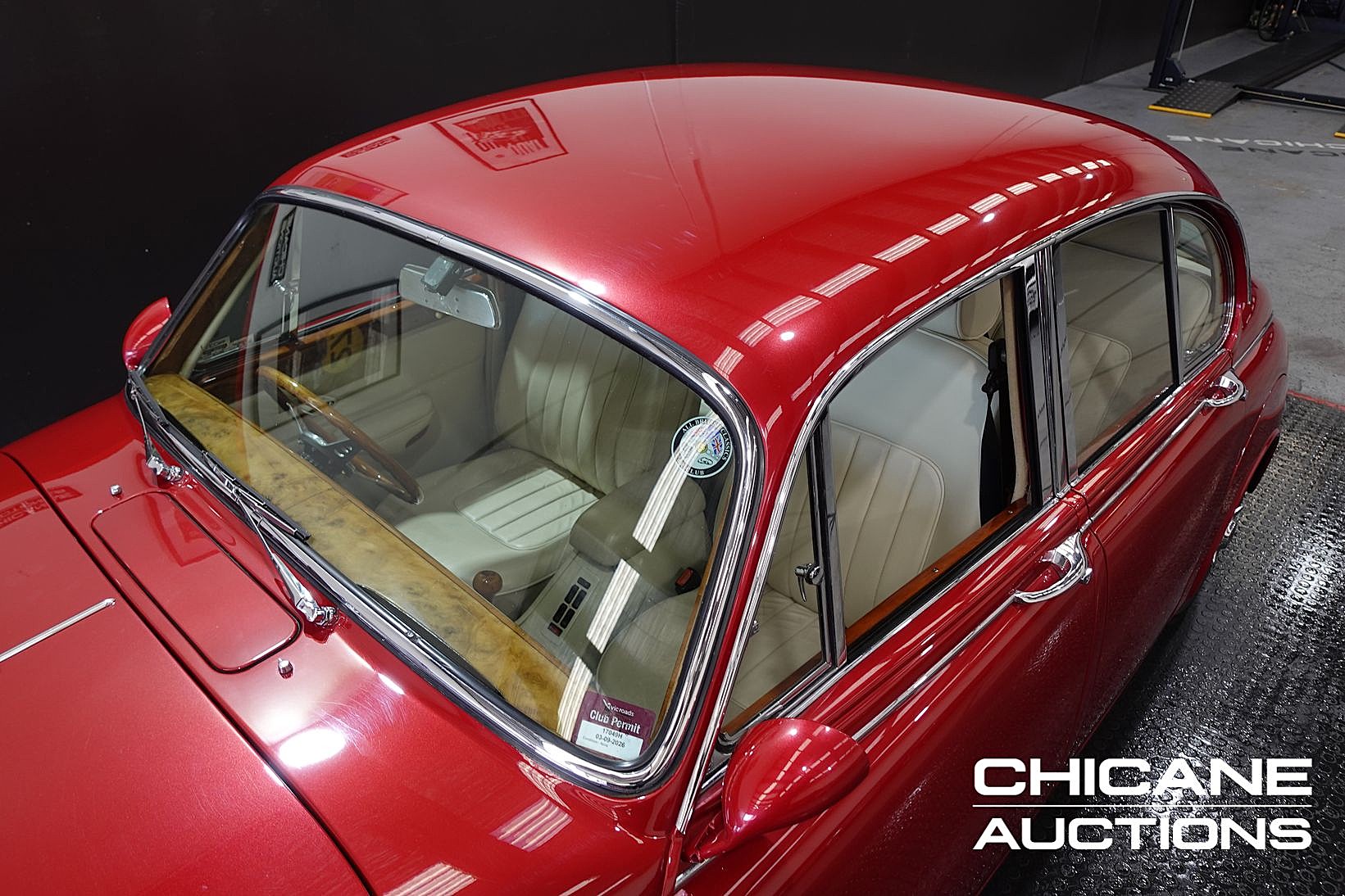 1965 JAGUAR MKII 3.8 5 SP MANUAL 4D SEDAN