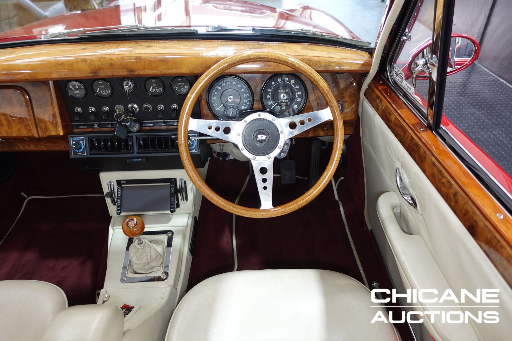 1965 JAGUAR MKII 3.8 5 SP MANUAL 4D SEDAN