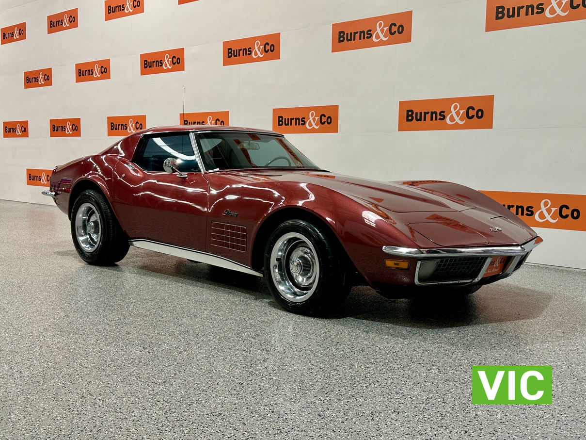 1971 CHEVROLET CORVETTE C3 STINGRAY 350 V8 AUTO T/TOP