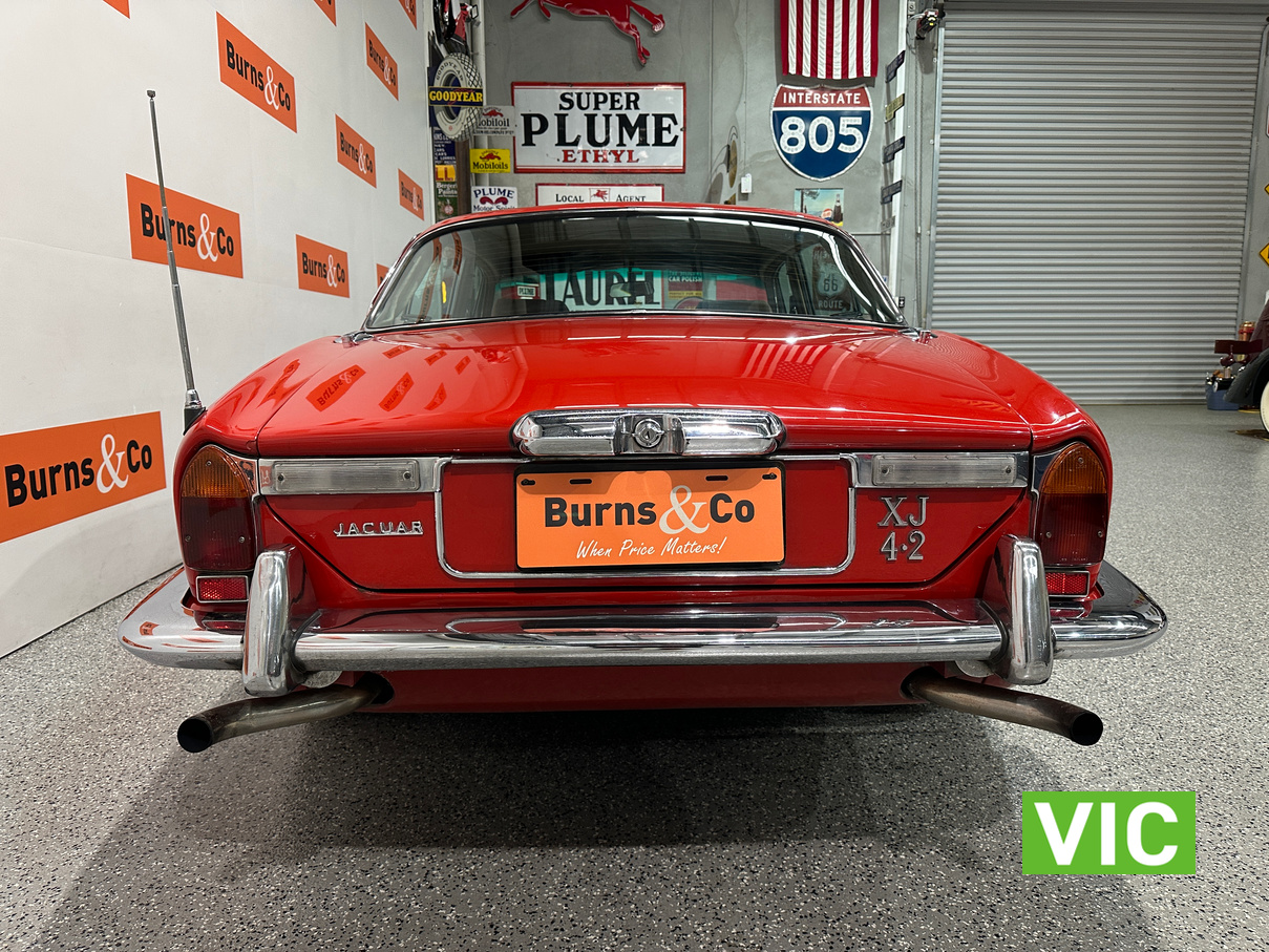 1977 JAGUAR XJS 4.2 LTR 6 CYL AUTO SEDAN