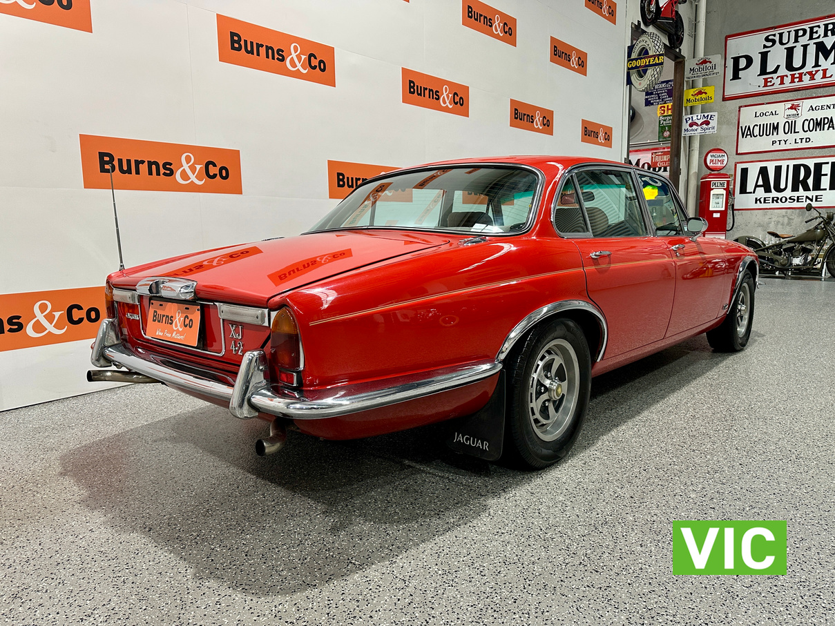 1977 JAGUAR XJS 4.2 LTR 6 CYL AUTO SEDAN