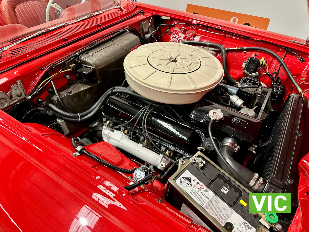 1960 FORD THUNDERBIRD V8 AUTOMATIC CONVERTIBLE