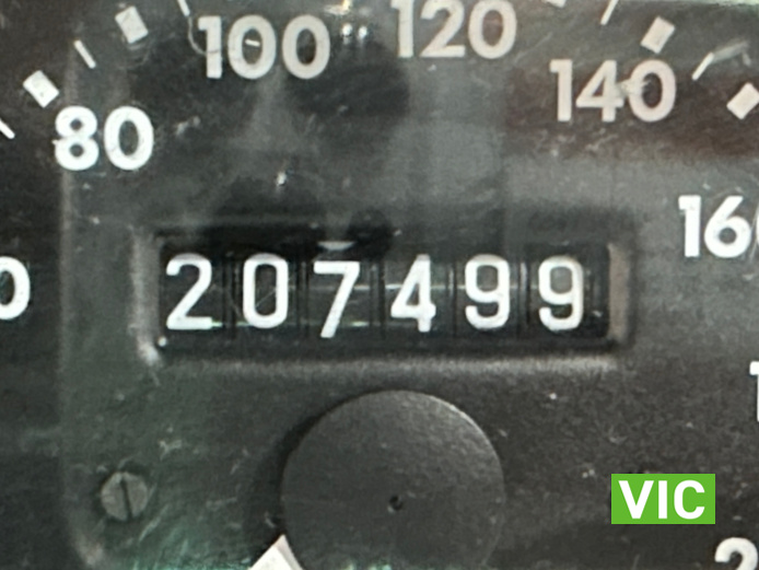 1985 JAGUAR XJ6 SOVEREIGN 4.2 LTR 6 CYL AUTO SEDAN