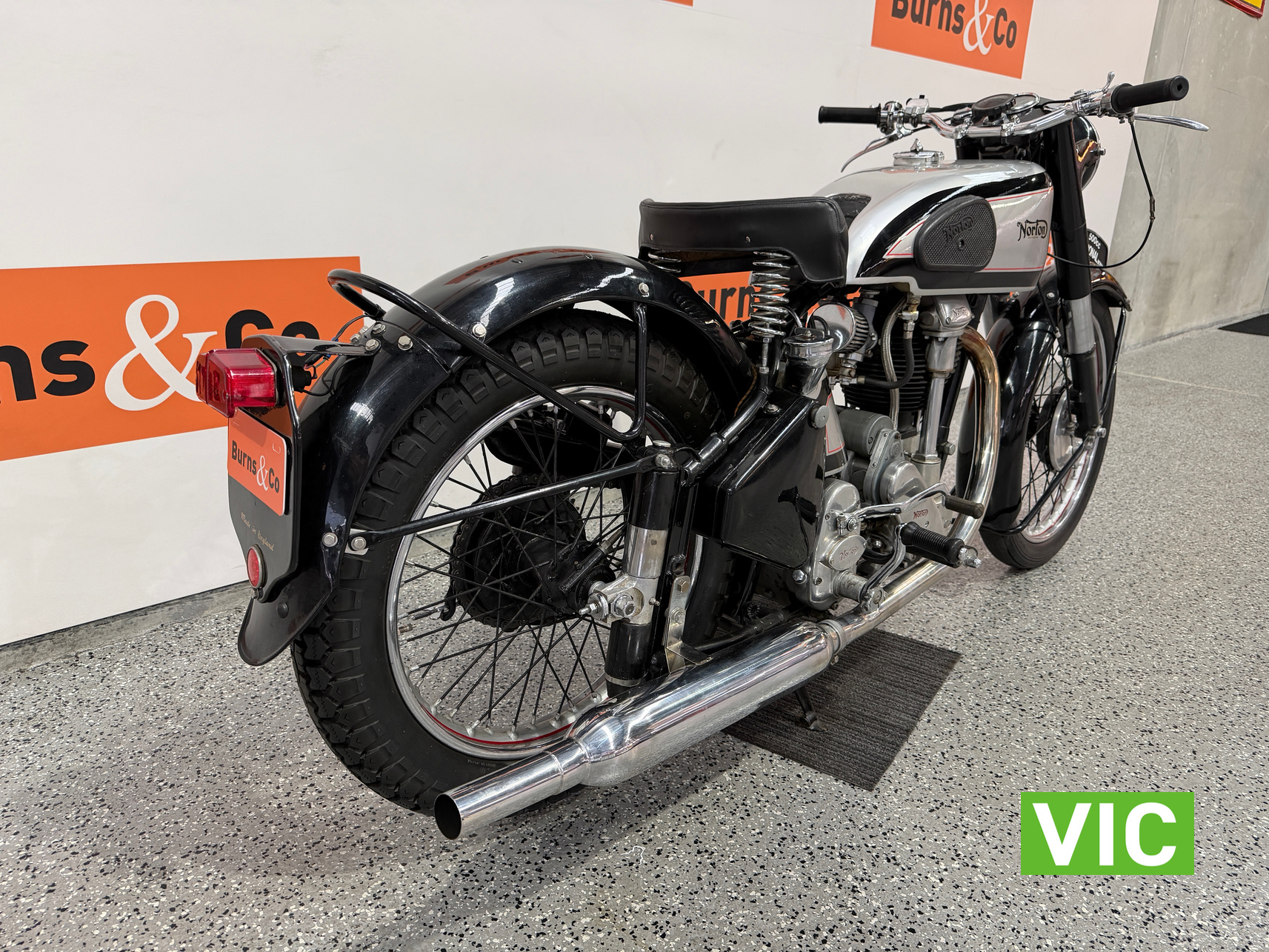 1948 NORTON MODEL 30 INTERNATIONAL 500cc ROAD