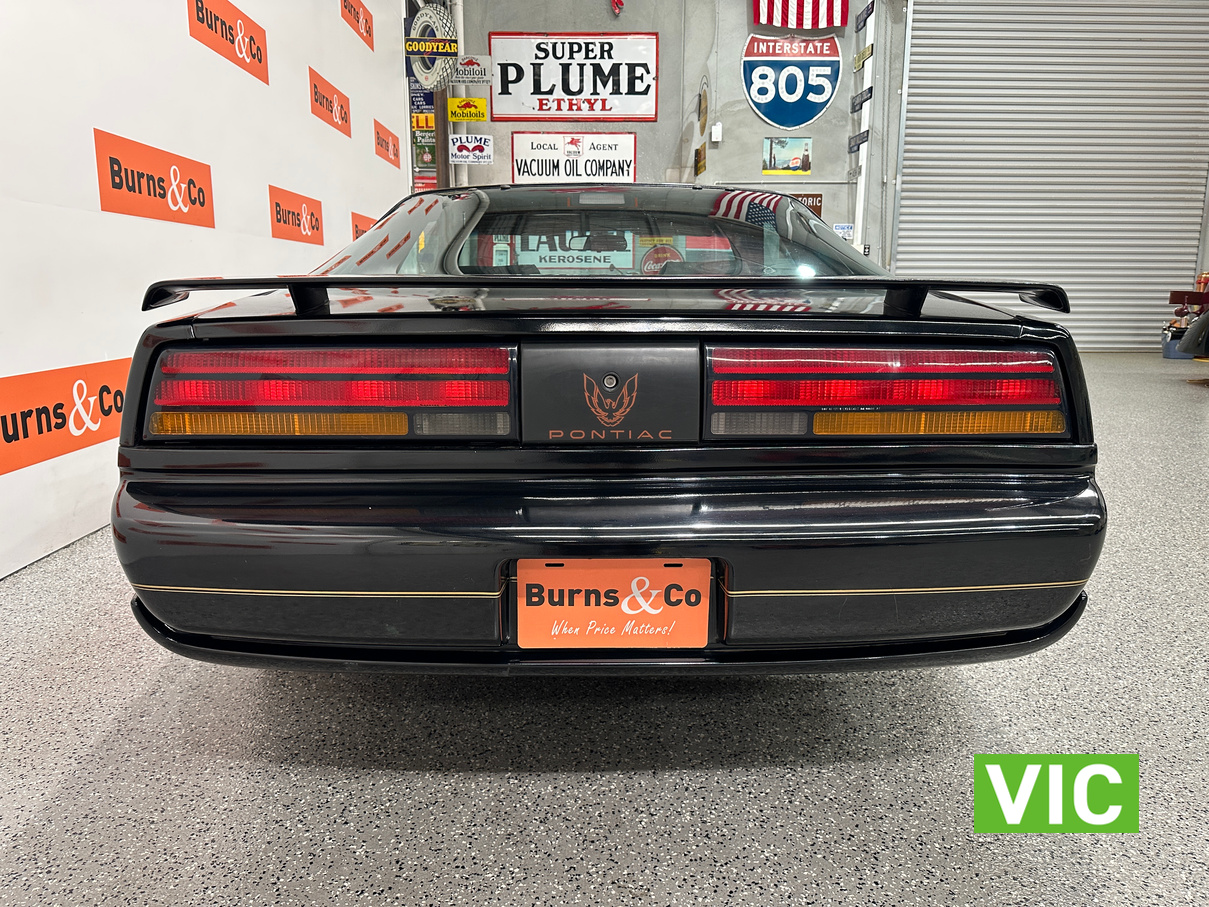 1982 PONTIAC TRANS AM V8 AUTOMATIC COUPE