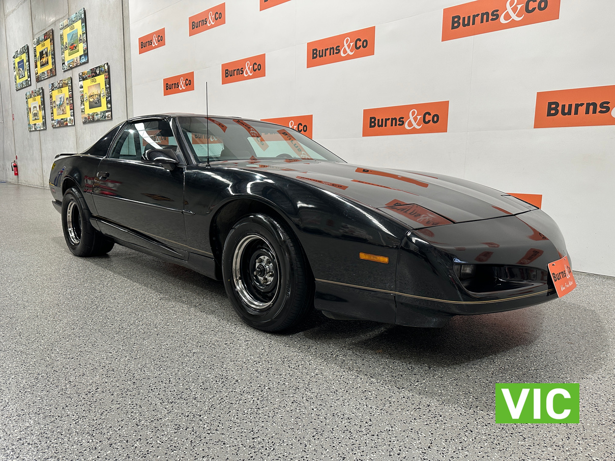 1982 PONTIAC TRANS AM V8 AUTOMATIC COUPE