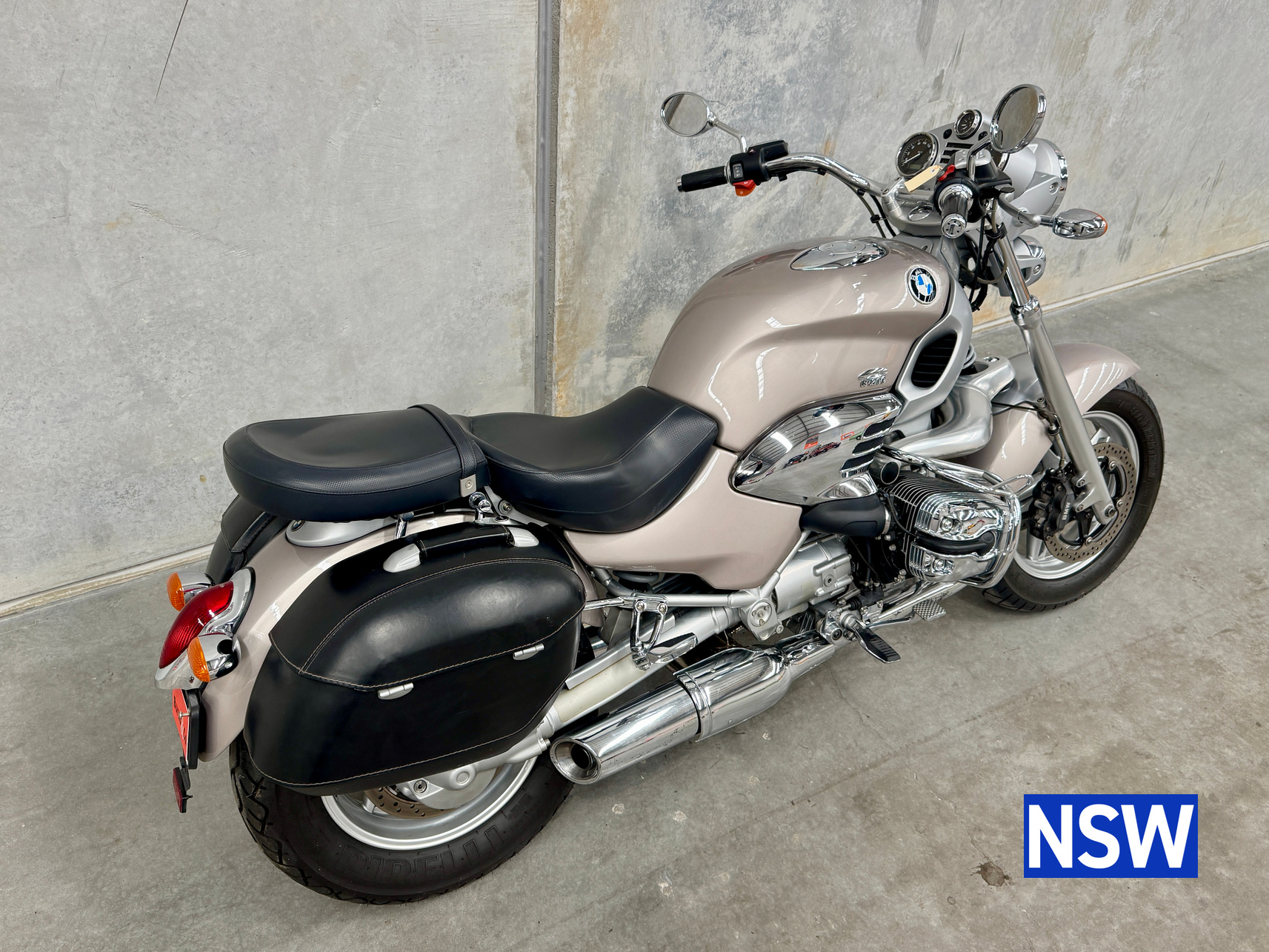 2004 BMW R1200C MONTAUK CRUISER
